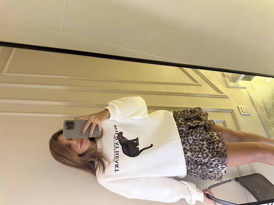 Wıld At Heart Sweatshirt