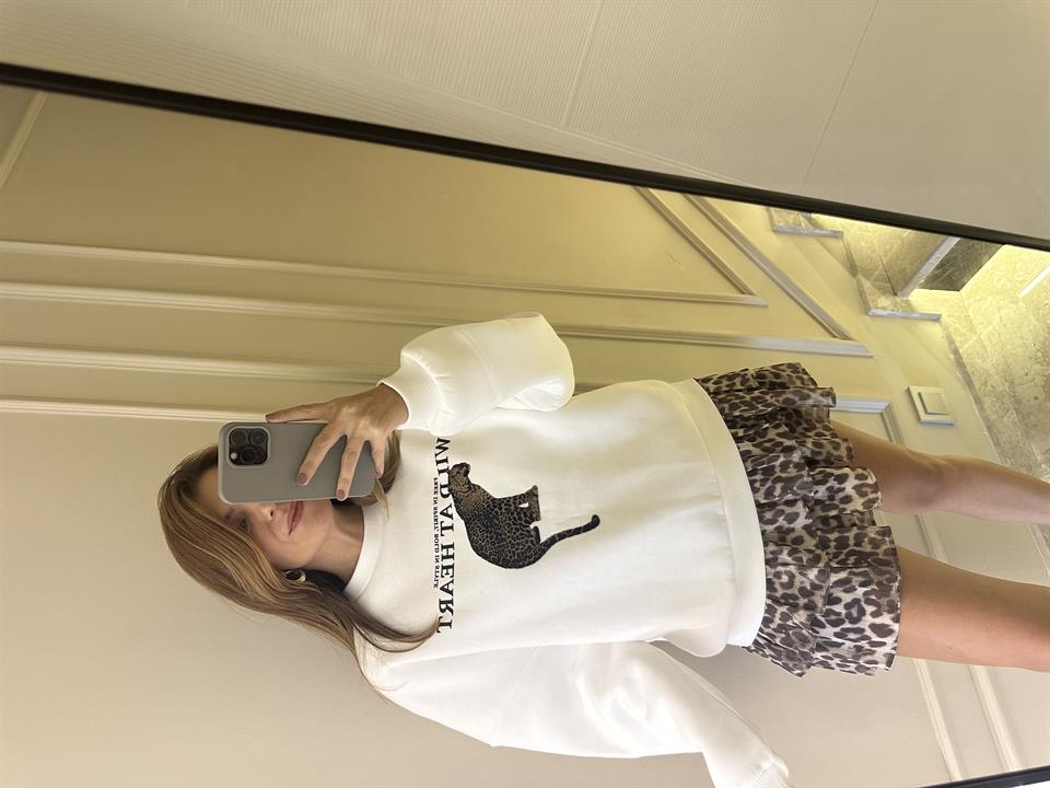 Wıld At Heart Sweatshirt