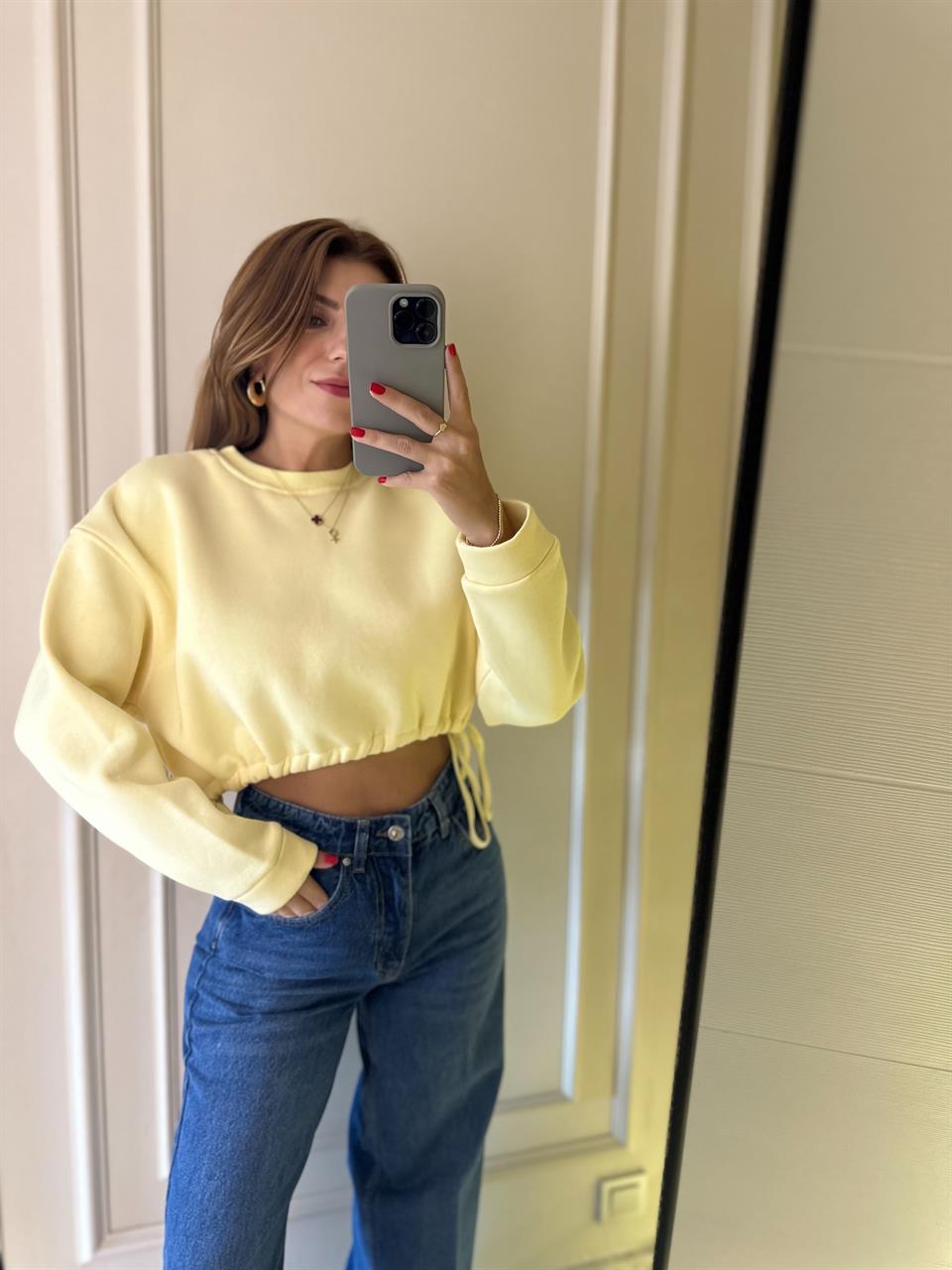 Yellow Butter Bel Büzgülü Crop Sweatshirt