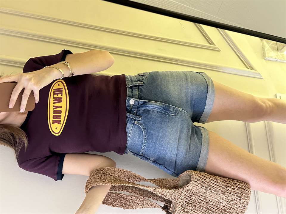 Yıkamalı Tintli Paça Katlama Kot Şort