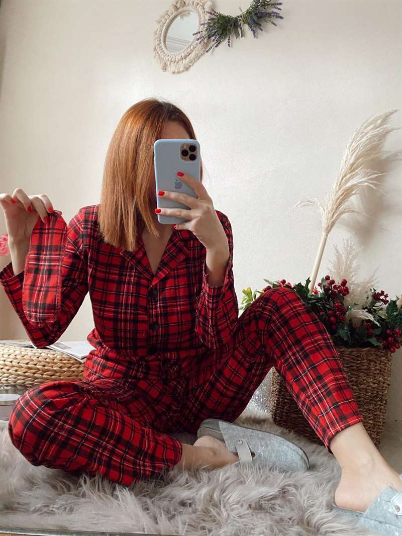 Uyku Bantlı Ekose İkili Pijama Takımı - Chamakh Butik