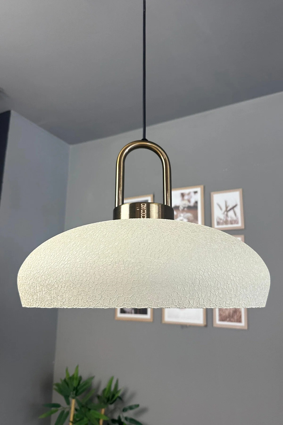 Estrela Dokulu Açık Krem Tekli Sarkıt Avize Eskitme Kilit Başlık İç Mekan Aydınlatma Dekoratif