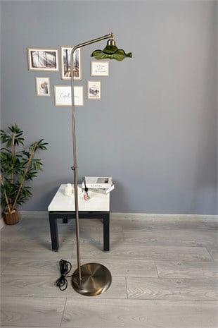 Flora Yeşil Cam Lambader Modern Dekoratif Metal Oturma Odası Zemin Lambası