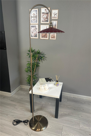 Risso Lambader Vişne Çürüğü Yarım Lale Başlık Modern Dekoratif Metal Oturma Odası Çalışma Odası