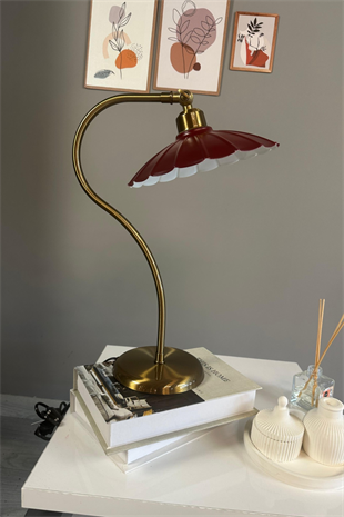 Risso Vişne Çürüğü Metal Kablolu E27 Dekoratif Masa Lambası