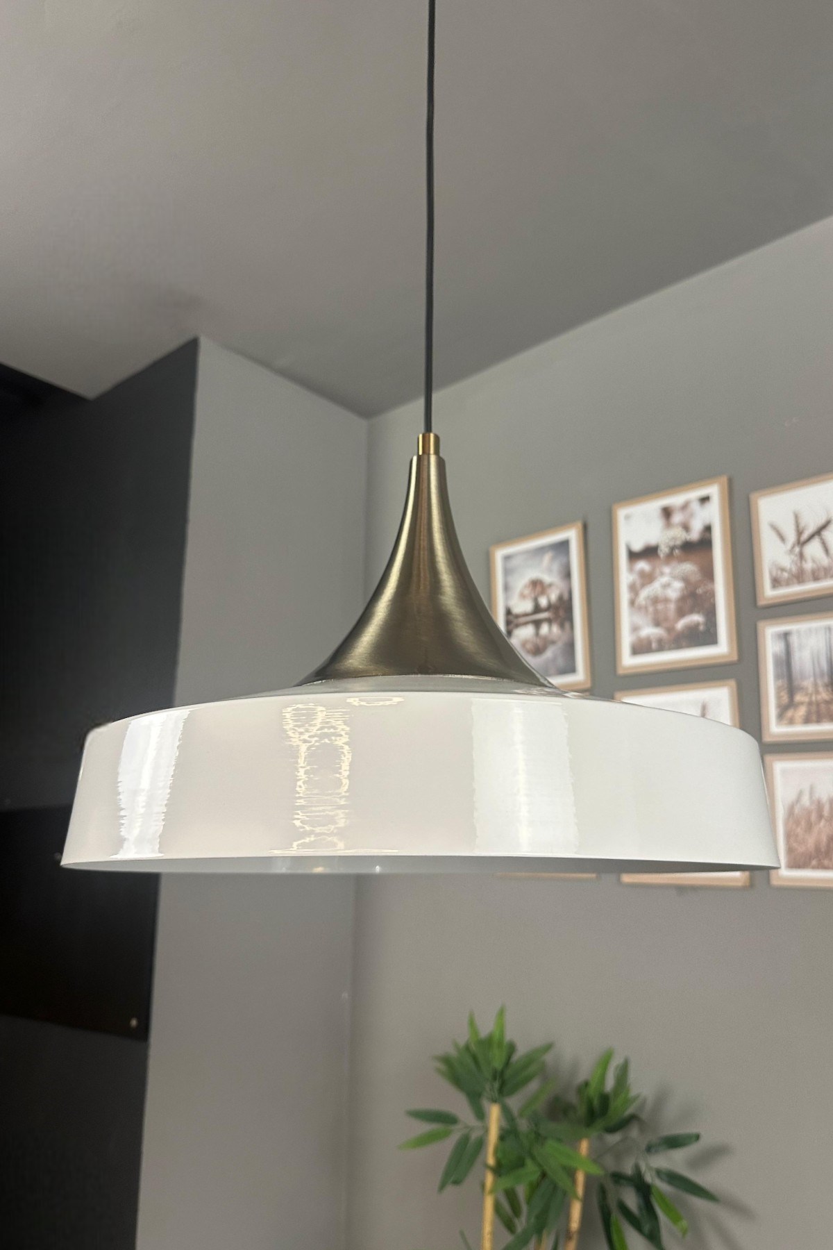 Açe Beyaz Tekli Eskitme Kubbe Başlık Avize Retro Sarkıt Ofis Showroom Salon Mutfak Avizeleri