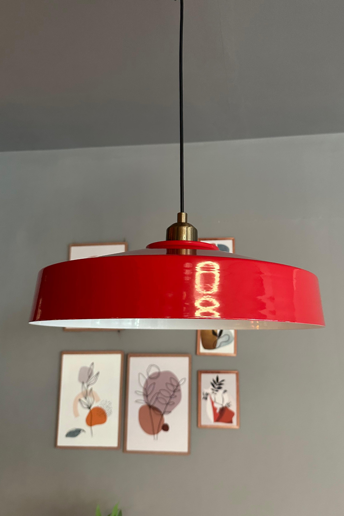 Açe Kırmızı Tekli Eskitme Yarım Lale Başlık Avize Retro Sarkıt Ofis Showroom Salon Mutfak Avizeleri