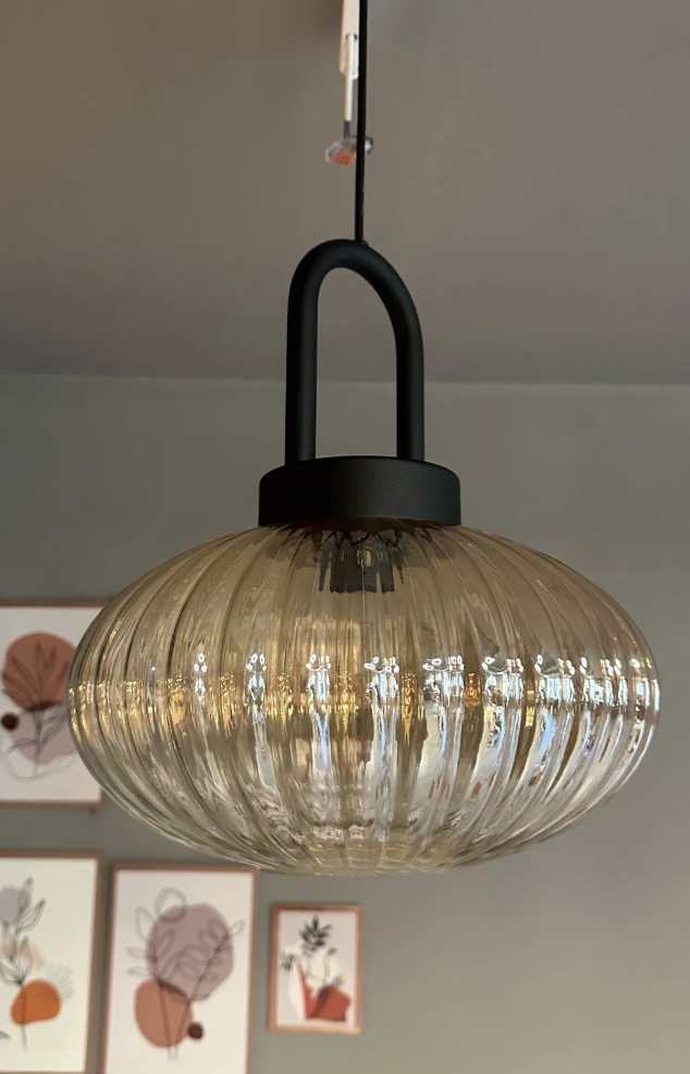 Elegant Cam Bal Rengi Avize Siyah Kilit Başlık Sarkıt Lamba Restoran Salon Aydınlatma
