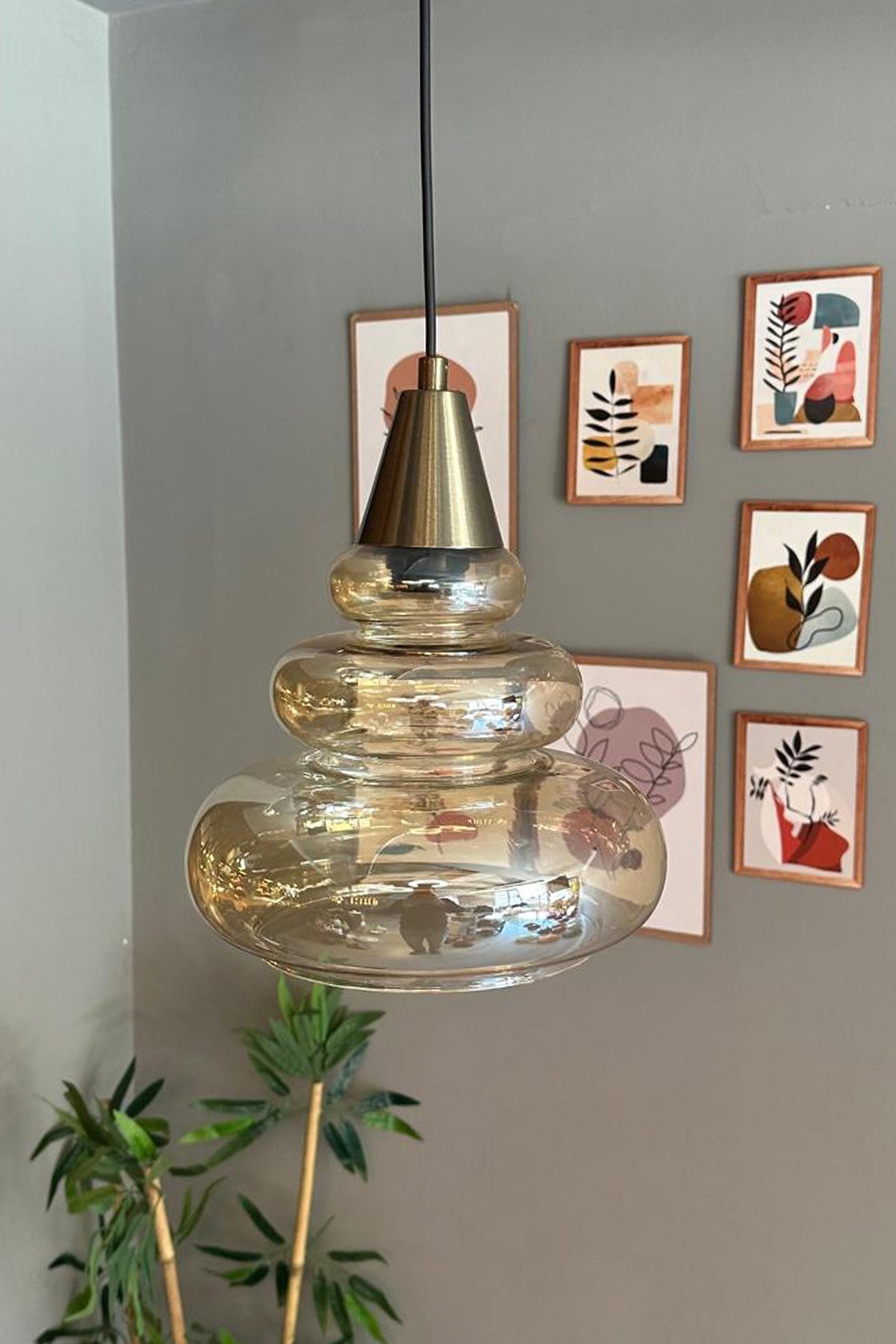 Lily Cam Bal Rengi Tekli Avize Eskitme Huni Başlık Retro Sarkıt Lamba Restoran Salon Aydınlatma