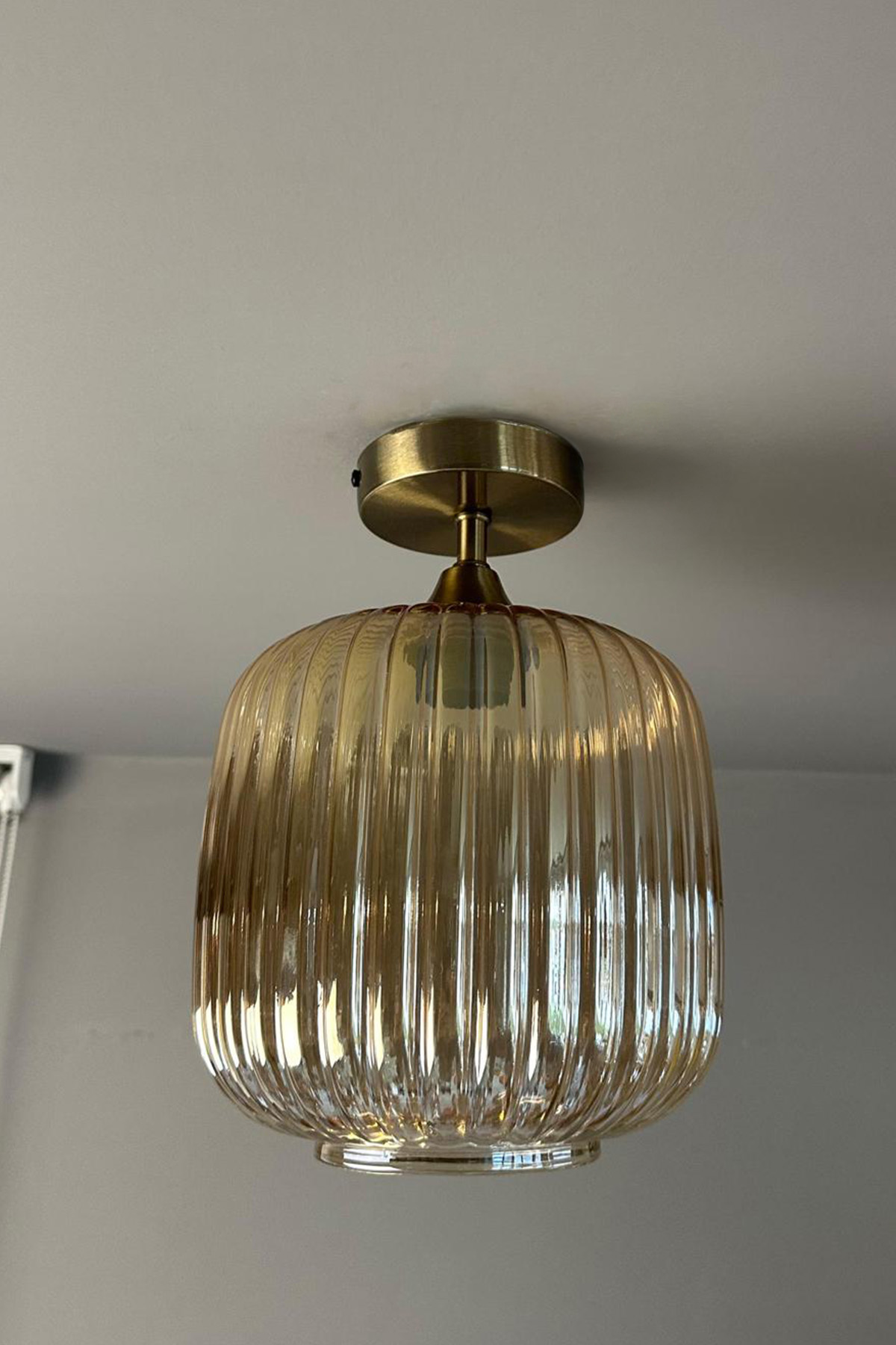 Mopa Cam Bal Rengi Piramit Plafonyer Başlık Tekli Avize Retro Sarkıt Lamba Restoran Salon Aydınlatma