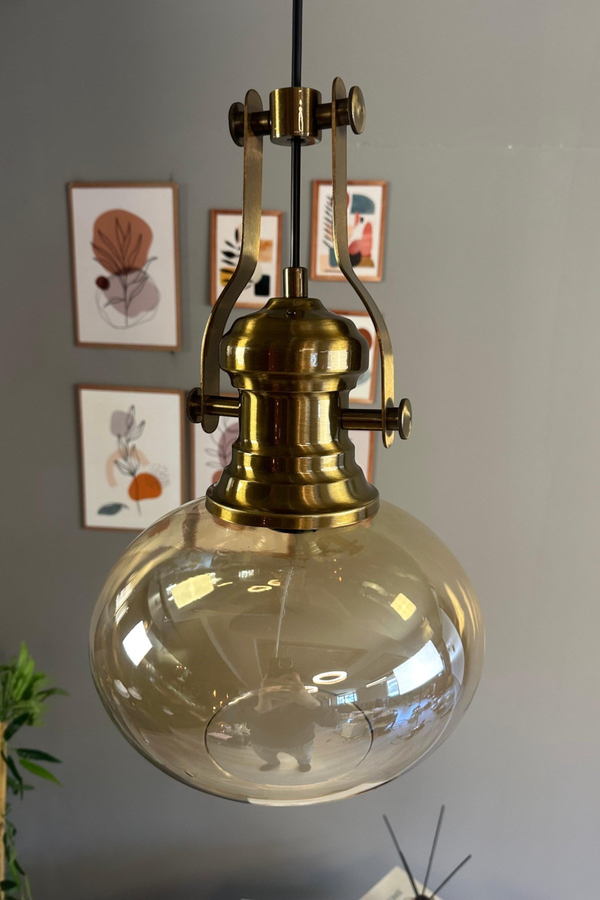 Solvia Cam Bal Rengi Tekli Avize Retro Sarkıt Lamba Salon Aydınlatma