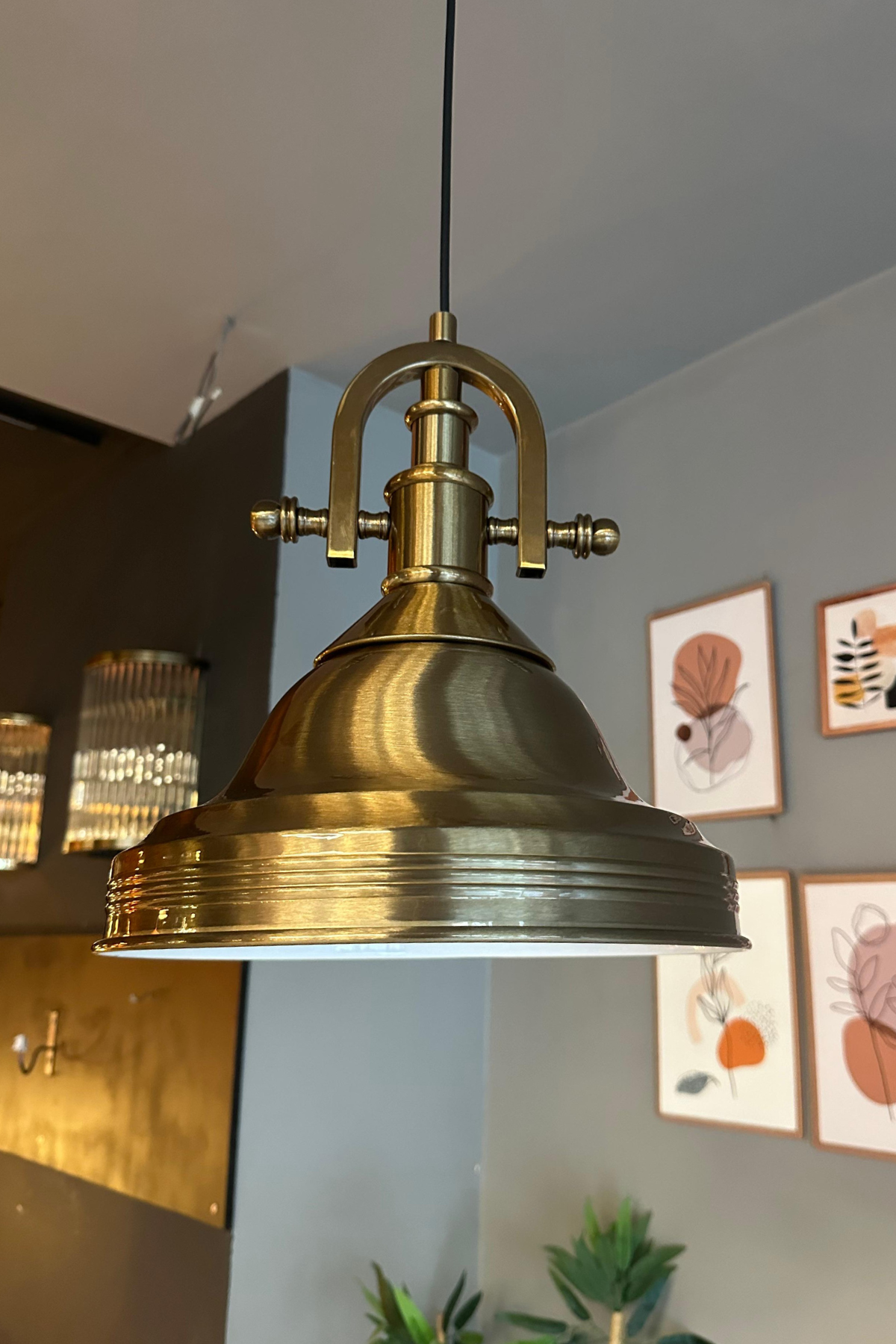 Ulmete Gemici Eskitme Başlık Tekli Sarkıt Avize Salon Ofis Otel Restoran Avizeleri Vintage Tasarım