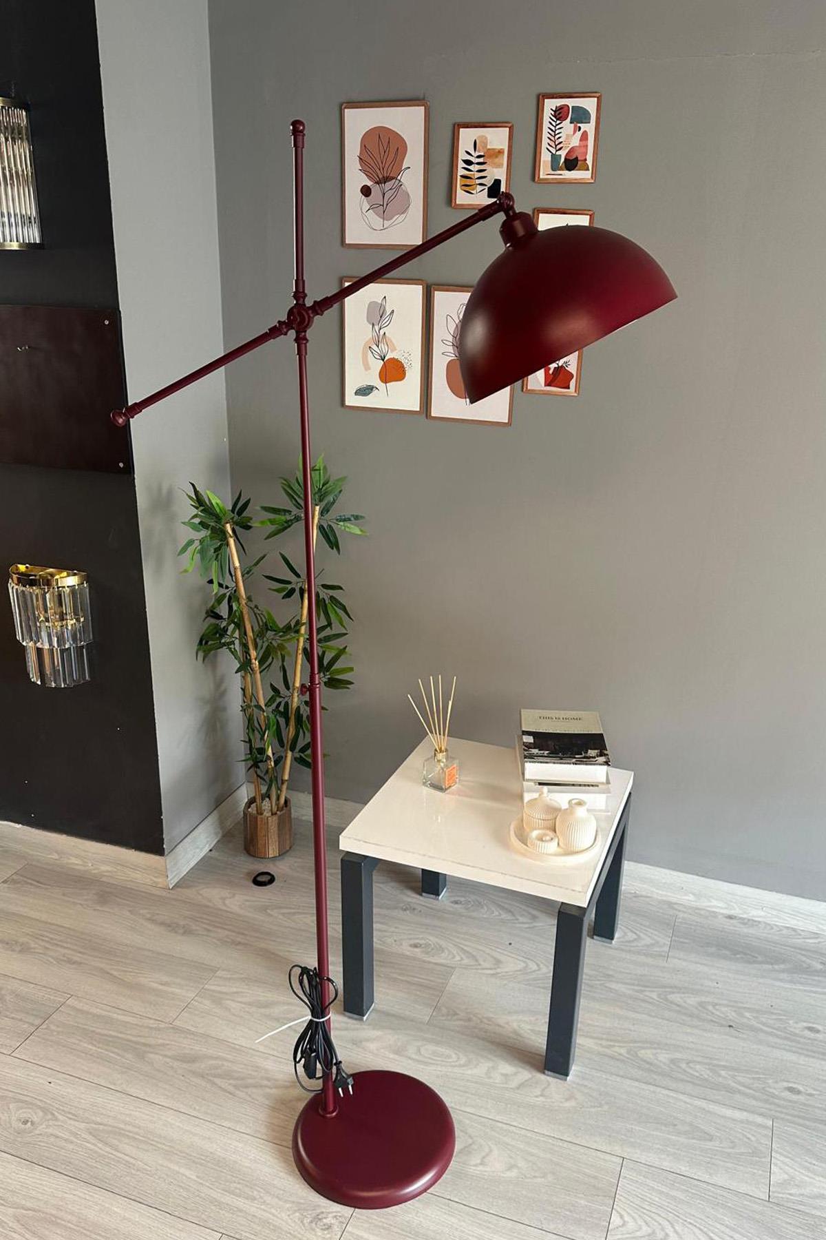 Vişne Çürüğü Lambader Hareketli Başlık Modern Dekoratif Metal Oturma Odası Zemin Lambası