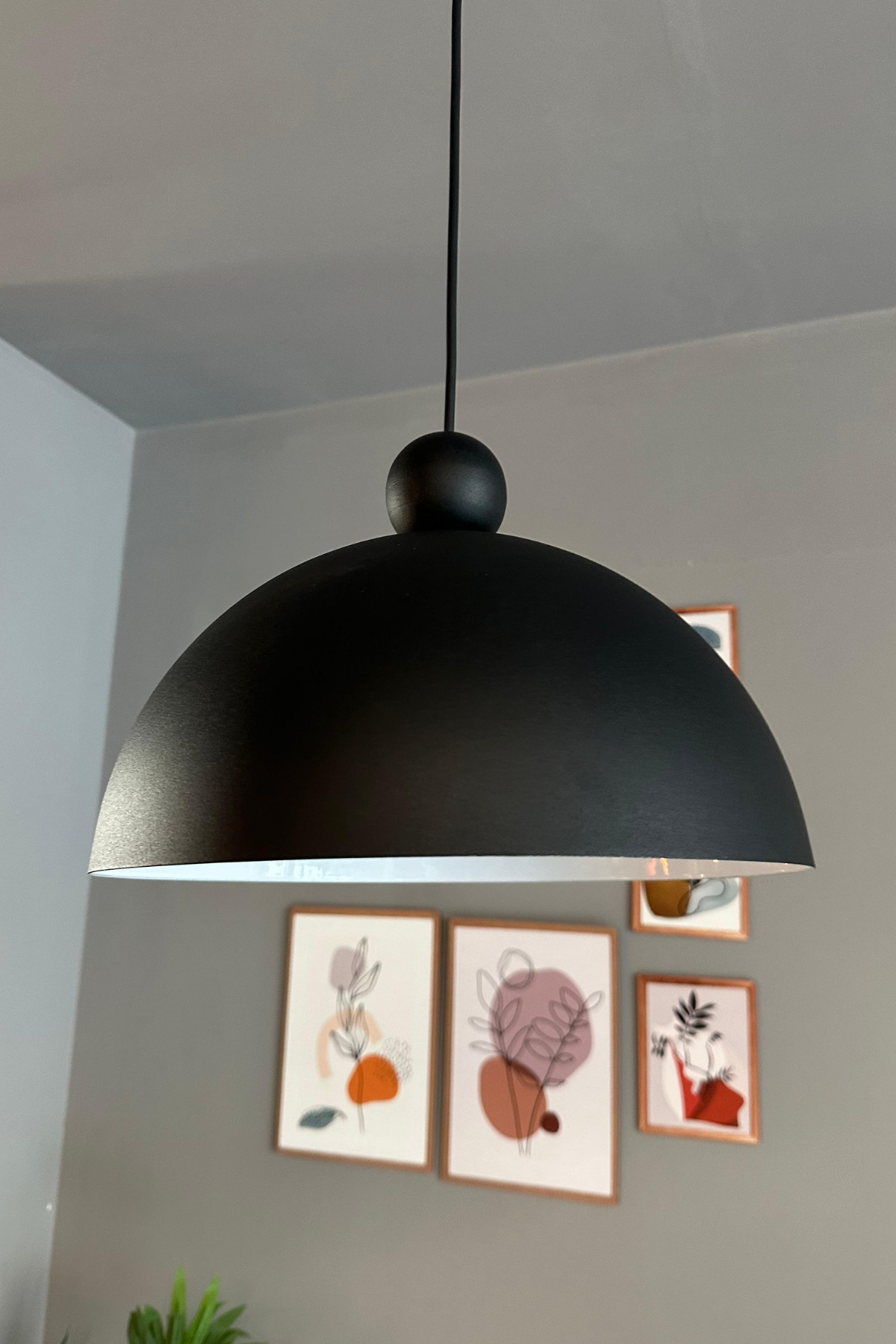 Yimpi Avize Tekli Siyah Boncuk Başlık Sarkıt Salon Kuaför Cafe Dekoratif Aydınlatma Pastane