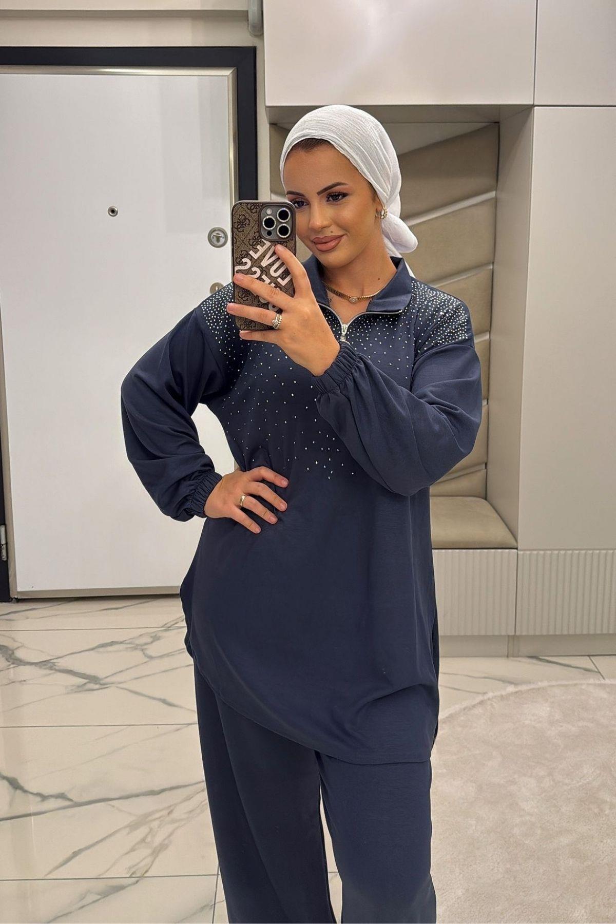 Kadın Gri Taş Detaylı Takım