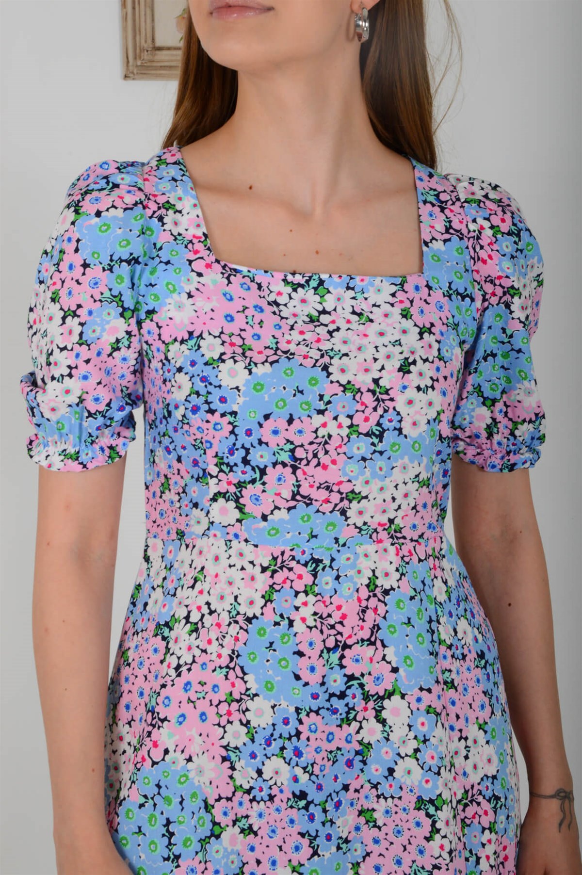 Mavi Pembe Çiçekli Bahar Elbise 3355 - Megapol Giyim
