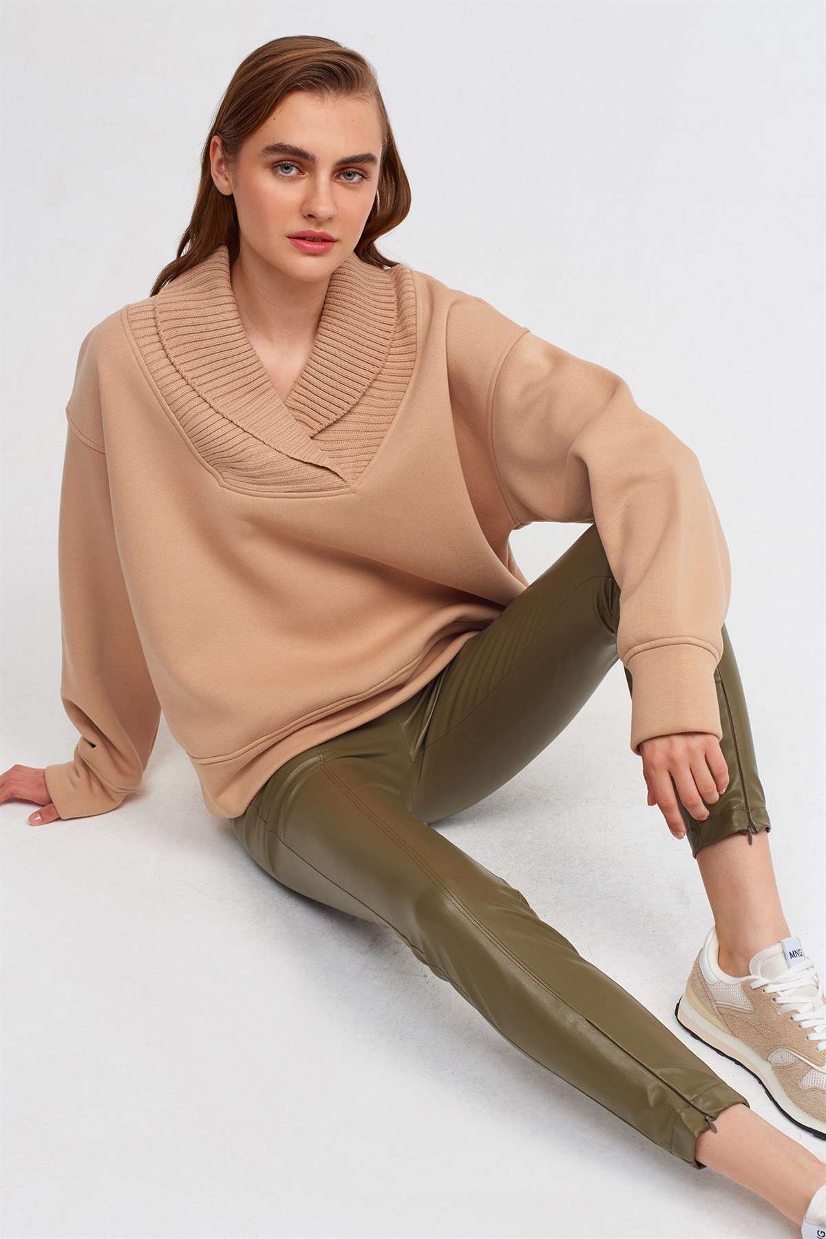 Bej Triko Garnili Sweatshirt 40102