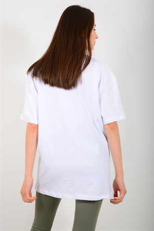 Kadın Beyaz Boston Baskılı Tişört 3705