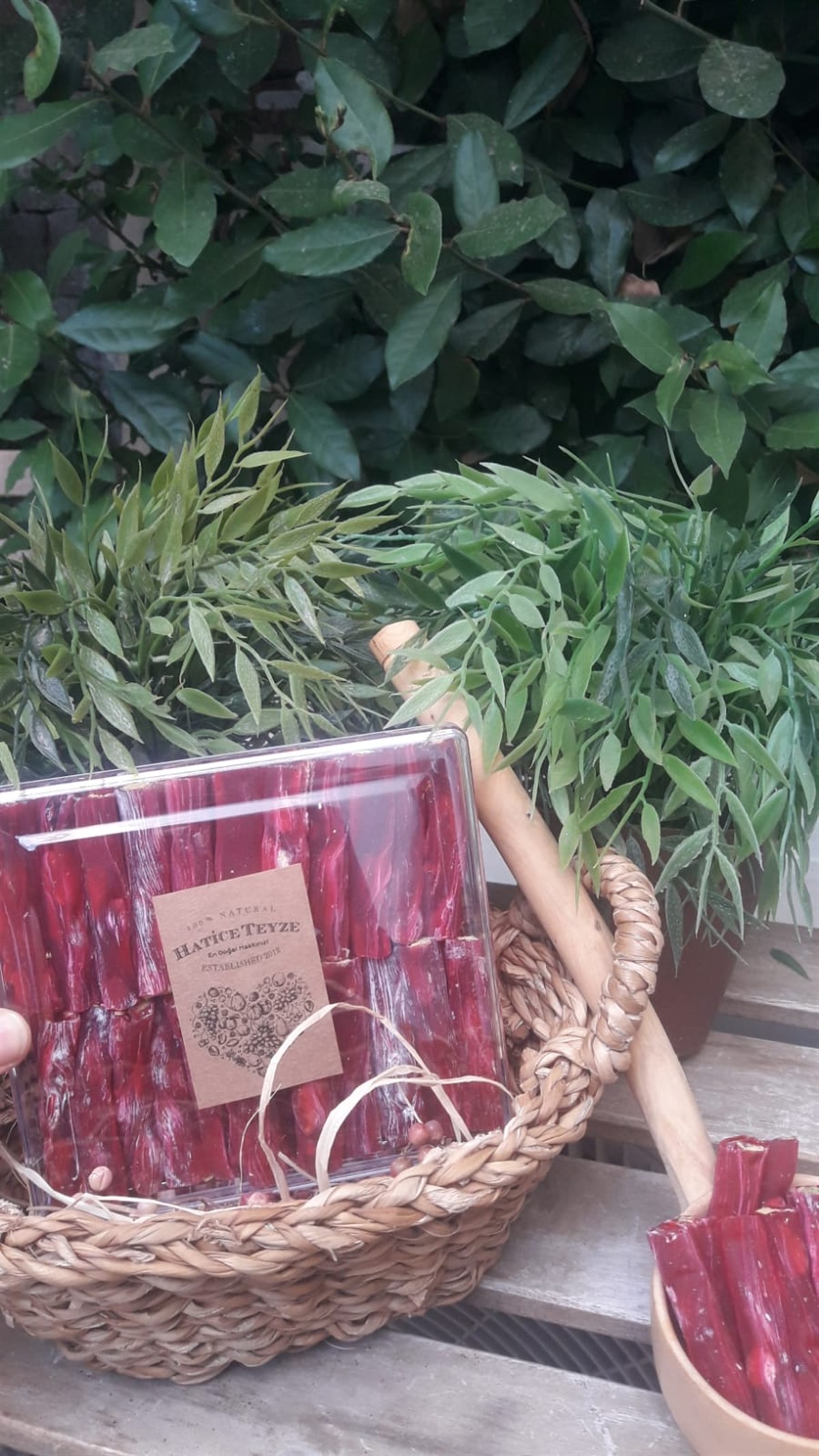 Antep Fıstıklı İnce Fitil Lokum - Böğürtlenli - 500 gr - Lokum