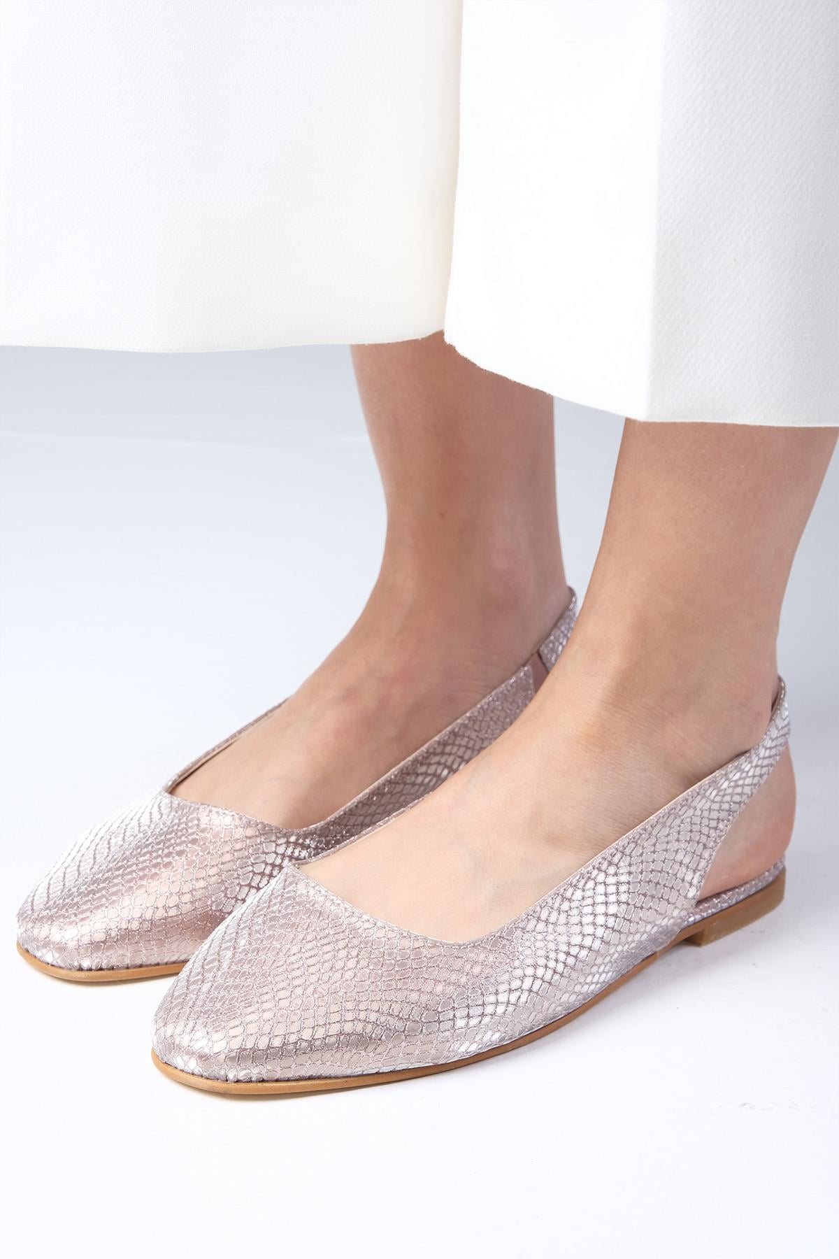 Ally Powder Color Snakeskin Patterned Blunt Toe Ballet Flats