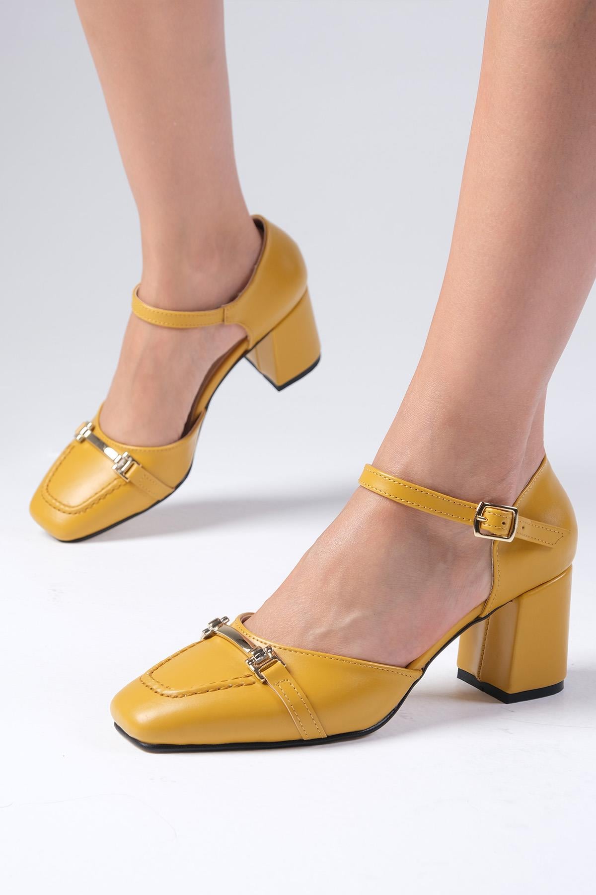 Avila Mustard Heels