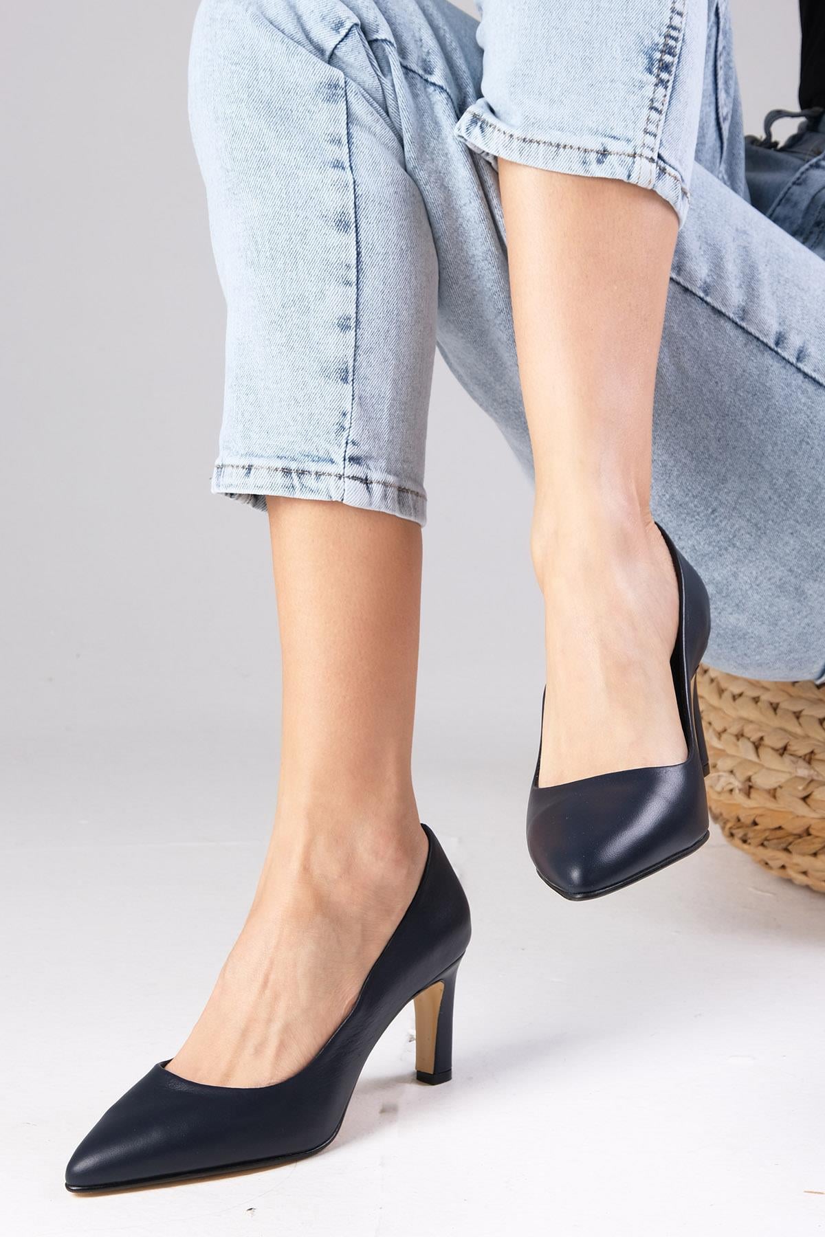 Beliz Hakiki Deri Lacivert Renk Stiletto