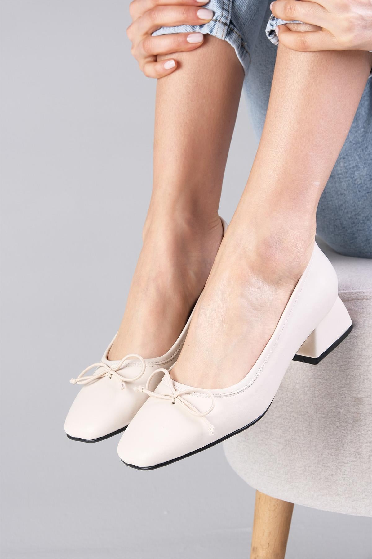 Bellamy Beige Short Heels