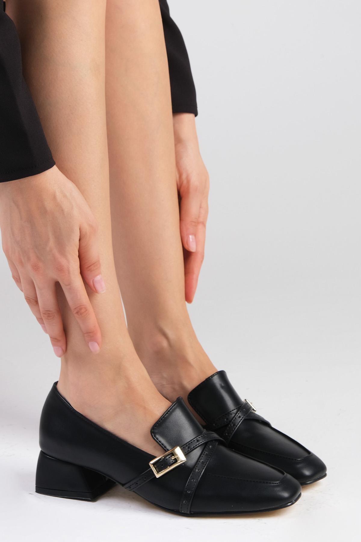 Blanche Black Color Short Heels