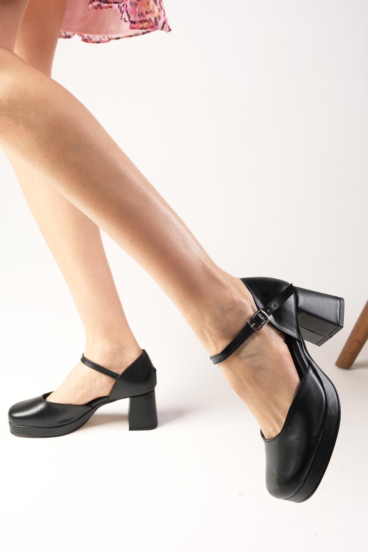 Franka Siyah Renk Platformlu Topuklu Ayakkabı