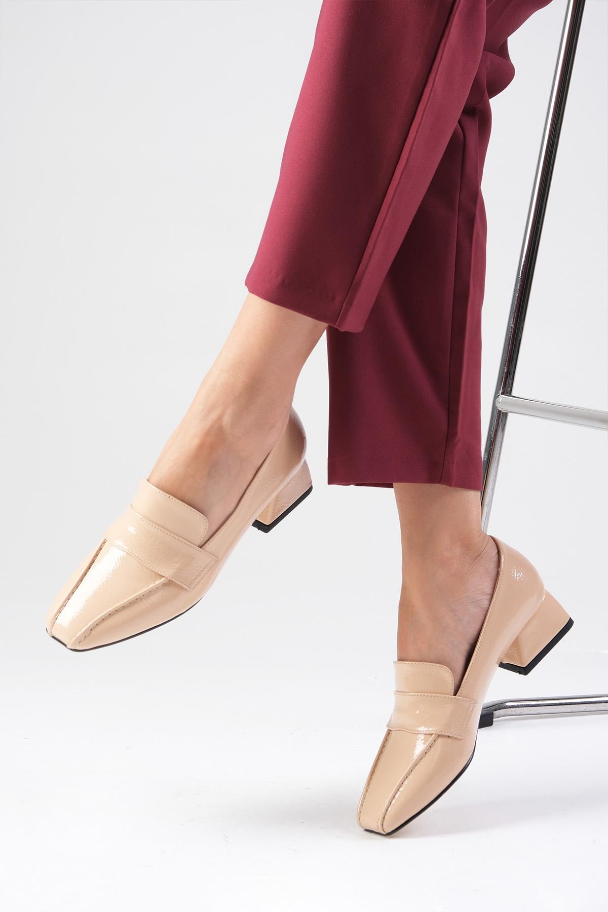 Margot Tan Patent Leather Short Heels