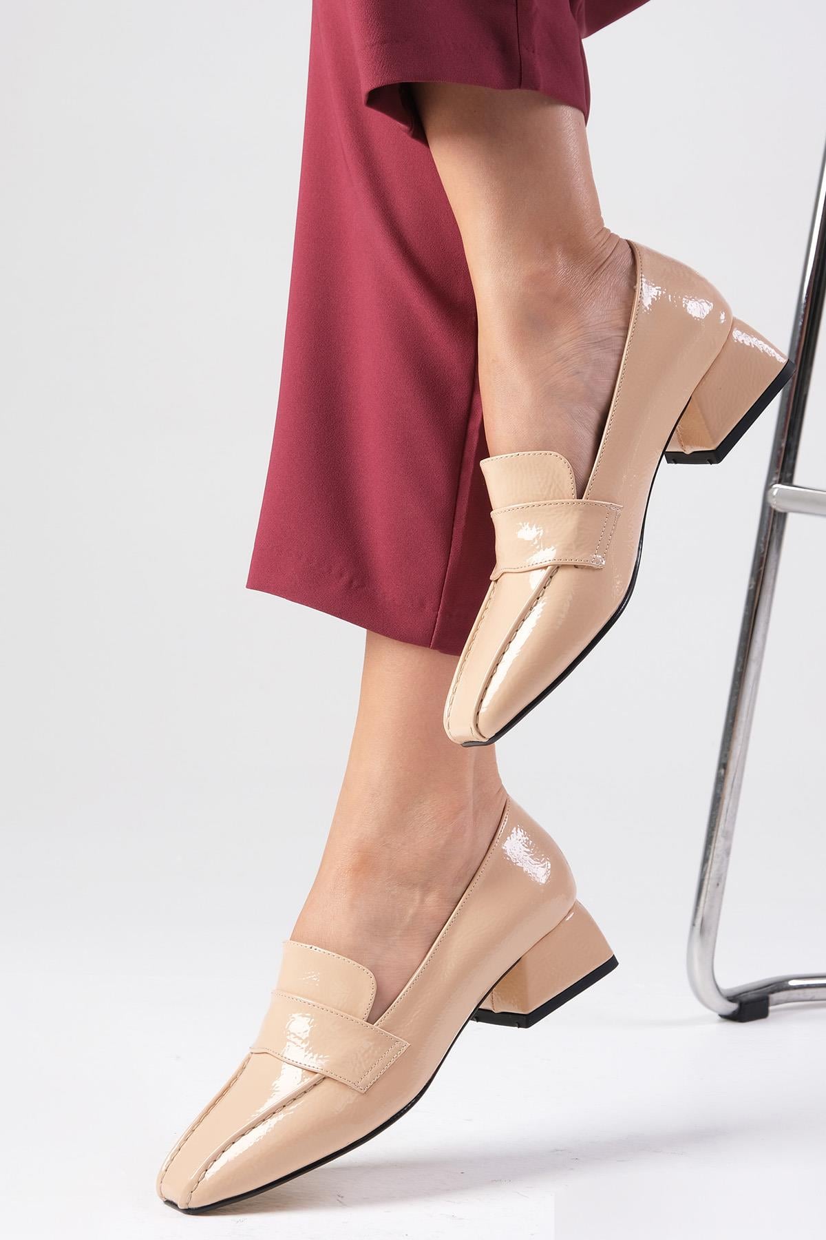 Margot Tan Patent Leather Short Heels