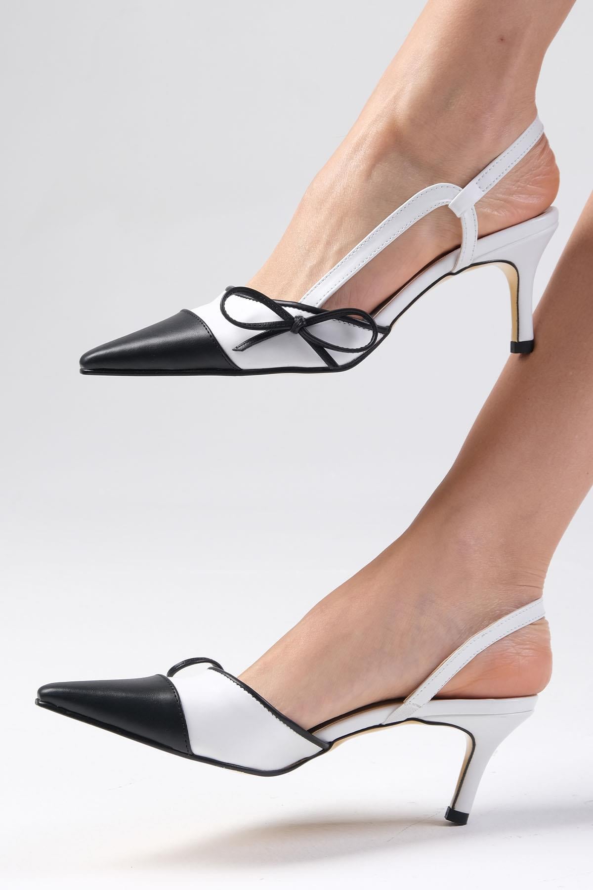 Amira Tan Heels