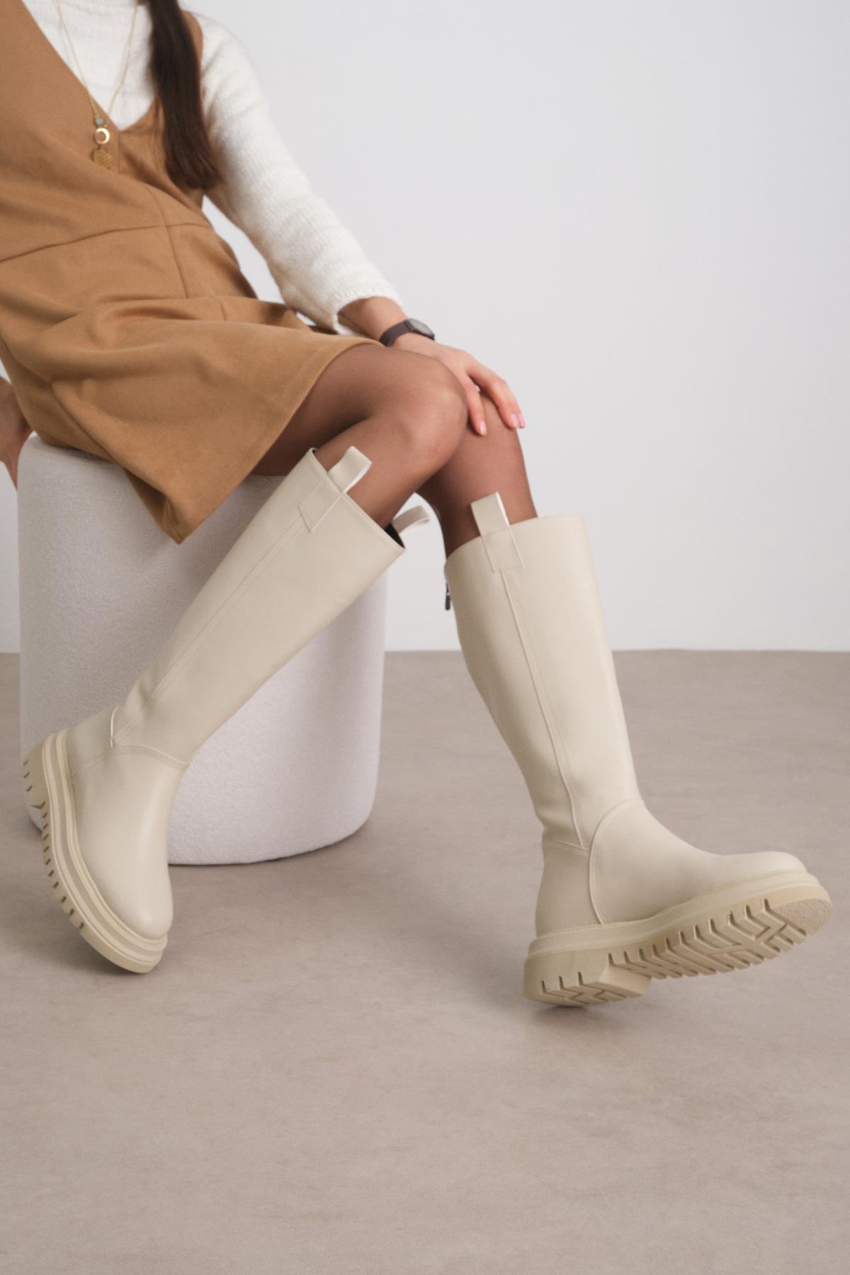 Veronica Bej Renk Fermuarlı Postal Çizme