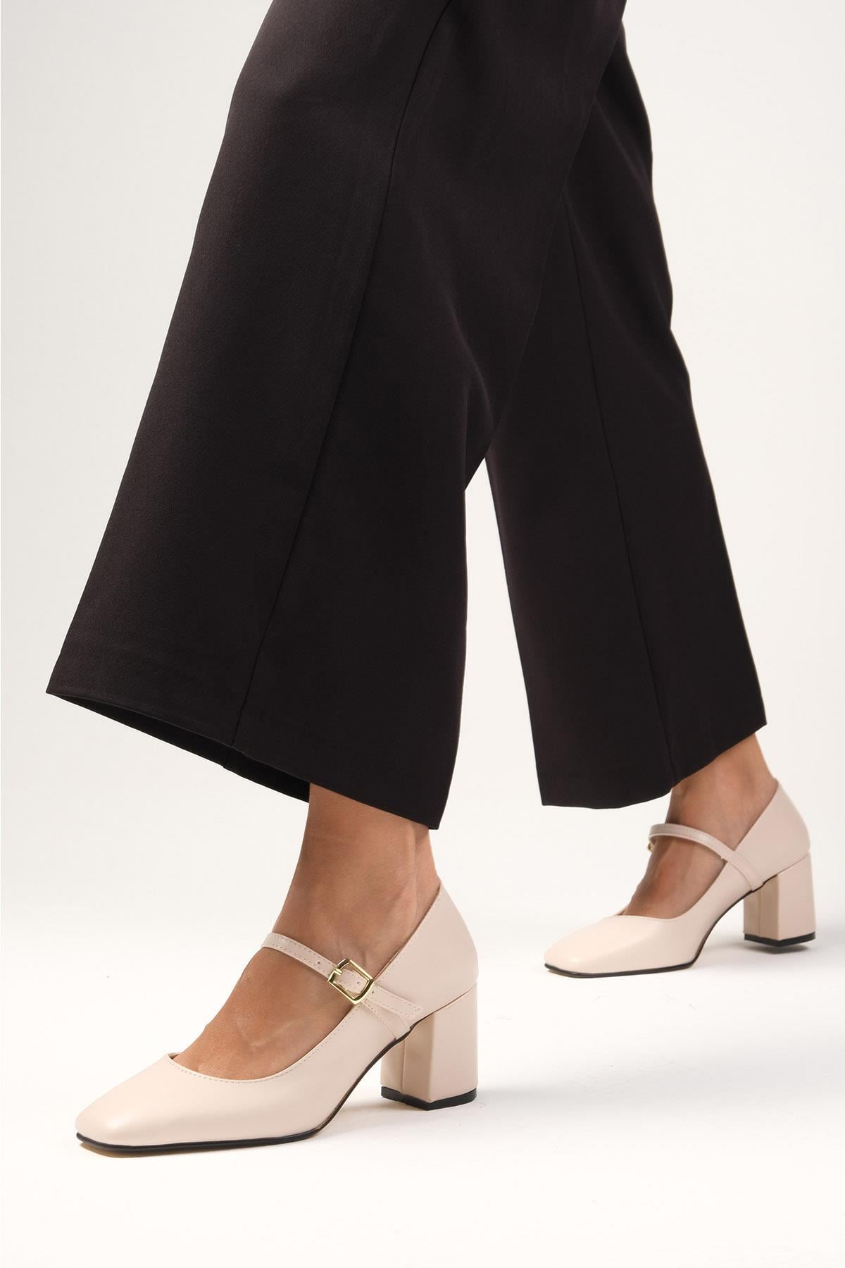Alda Beige Heels