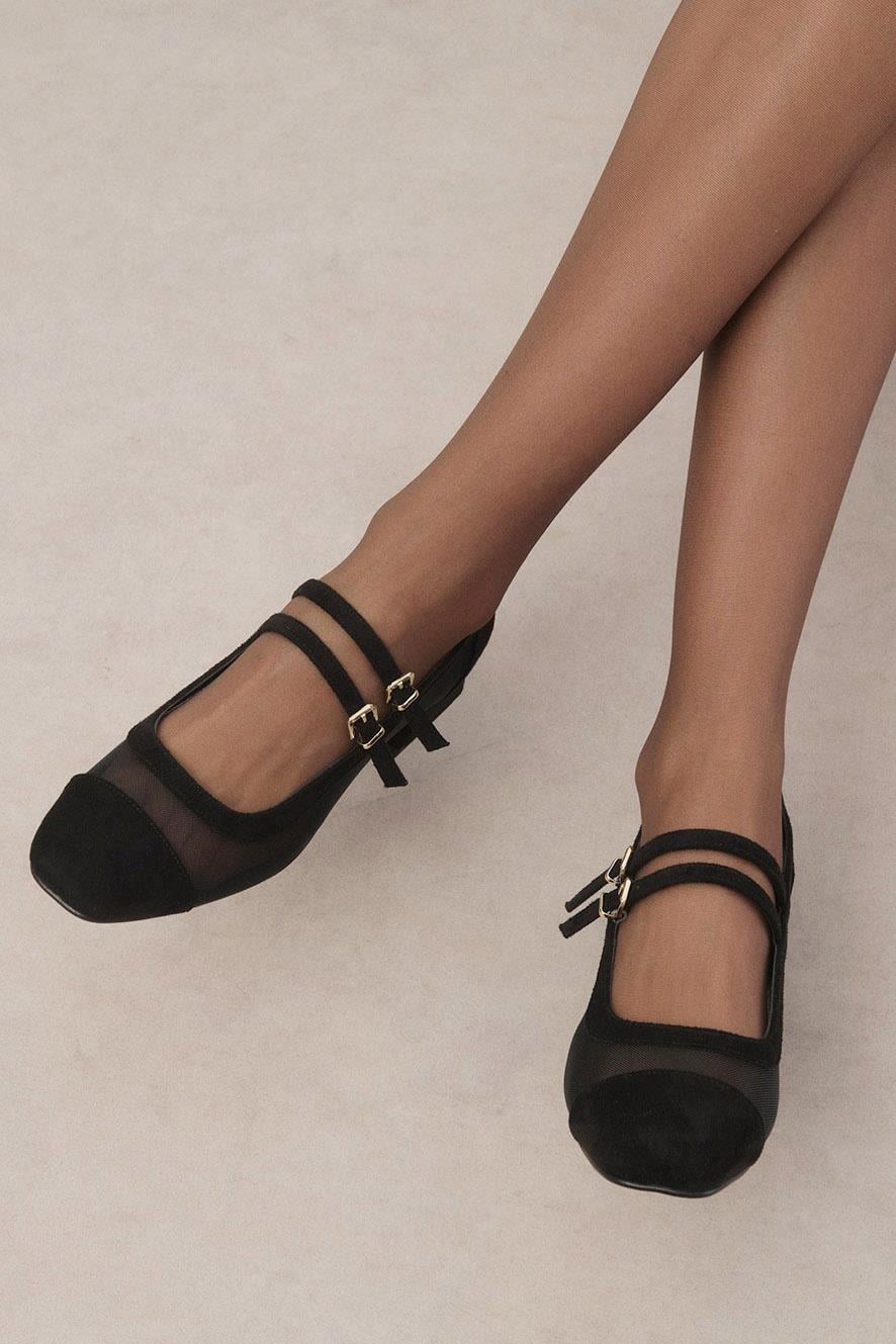 Isabel Black Color Short Heels