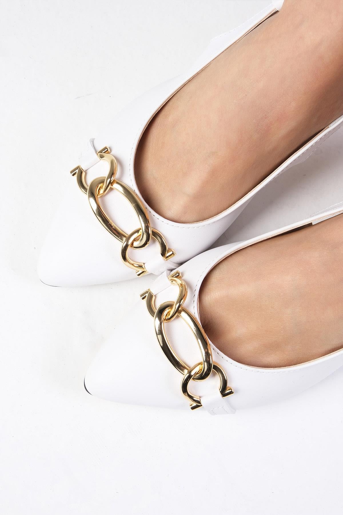 Perla White Color Short Heels