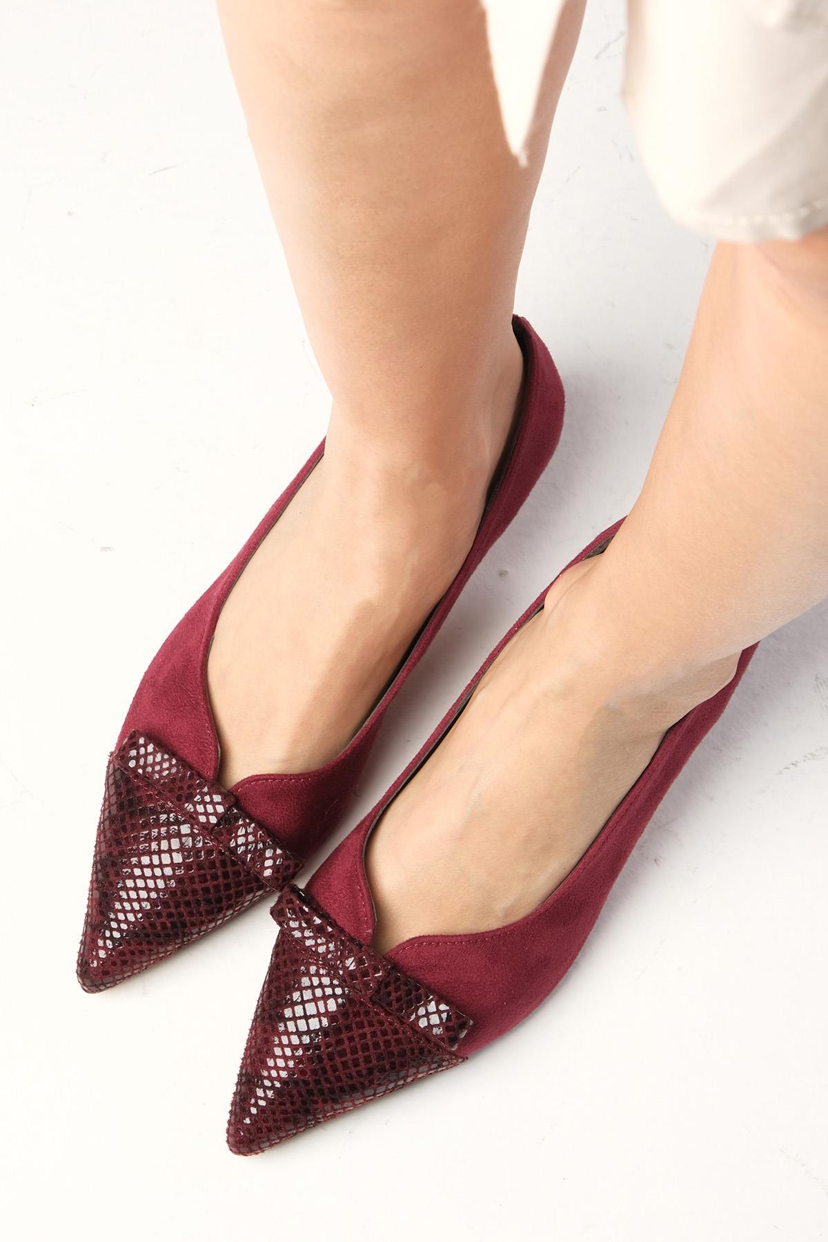 Pia Burgundy Color Short Heels