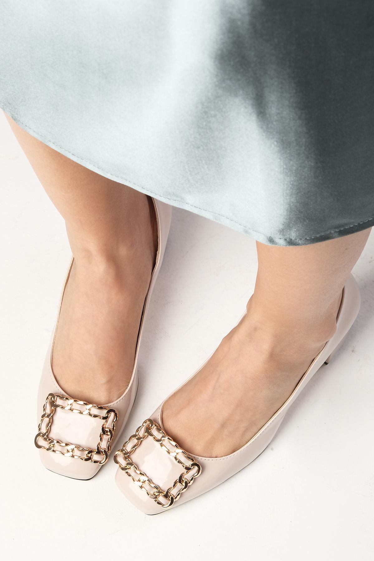 Valeri Beige Patent Leather Heels