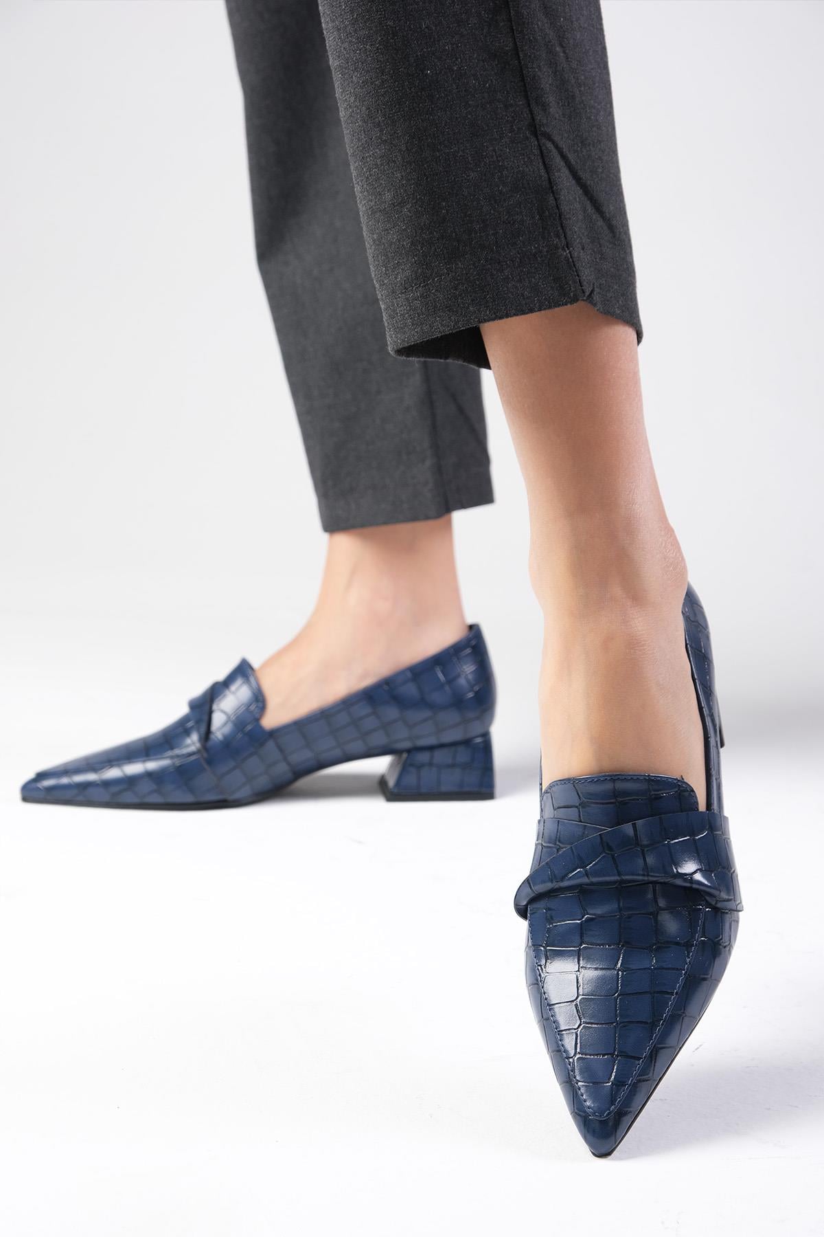 Vilda Navy Blue Color Short Heels