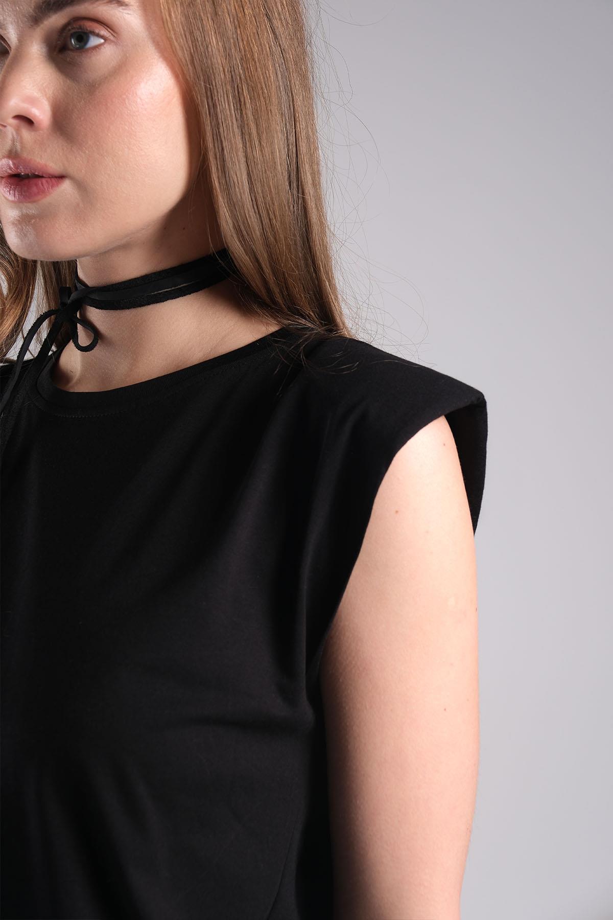 MIOROPA Siyah Renk Vatkalı Tişört