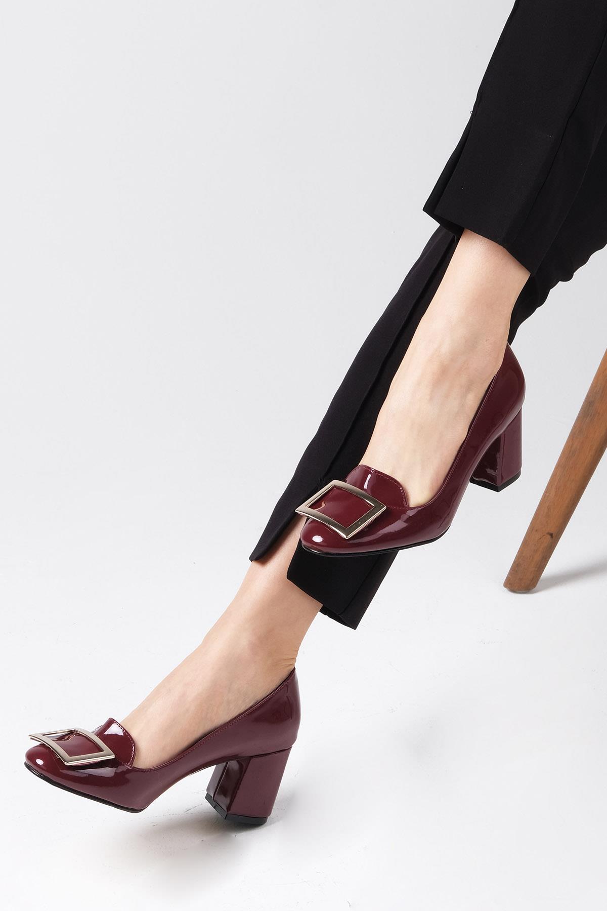 Adela Bordo Renk Topuklu Ayakkabı