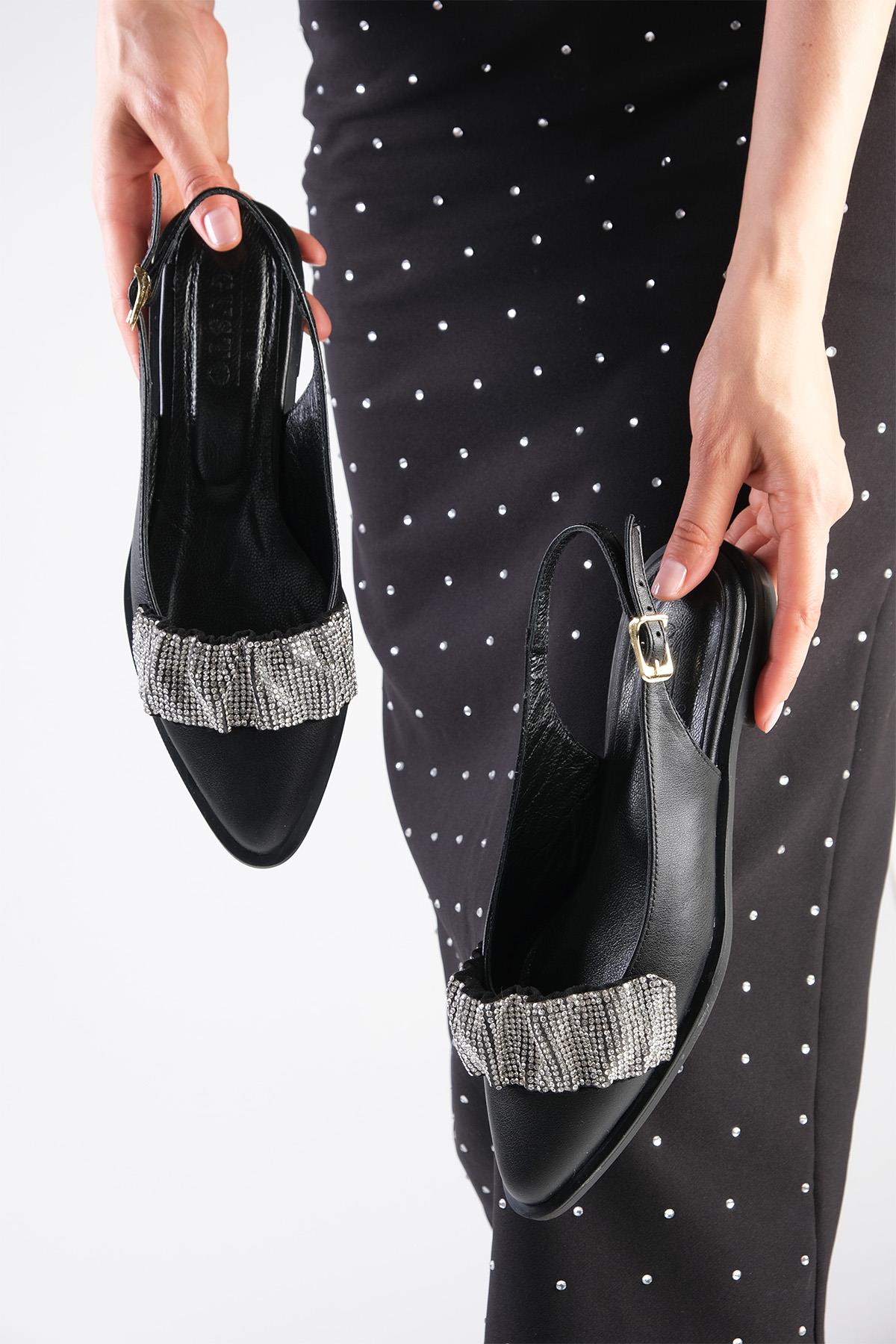 Aisha Hakiki Deri Büzgü Taş Bantlı Siyah Babet