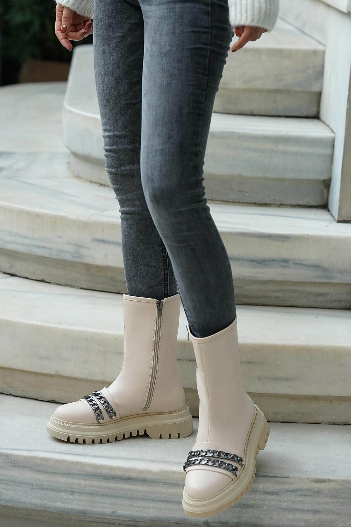 Albina Bej Zincirli Bot