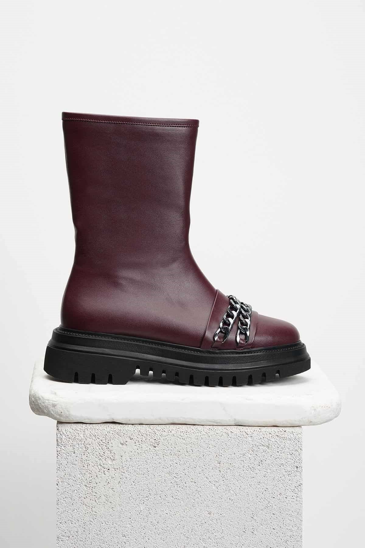 Albina Bordo Zincirli Bot