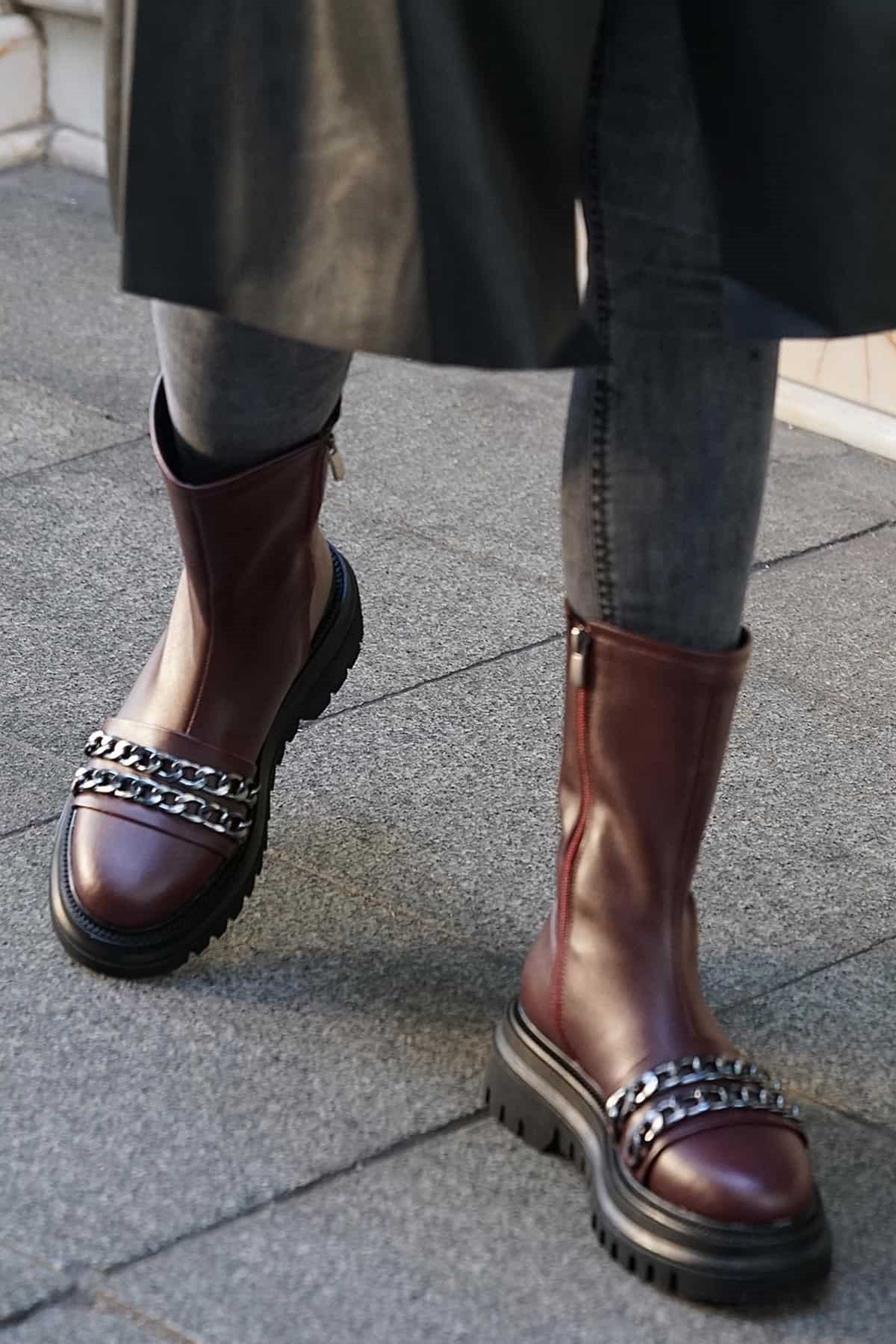 Albina Bordo Zincirli Bot