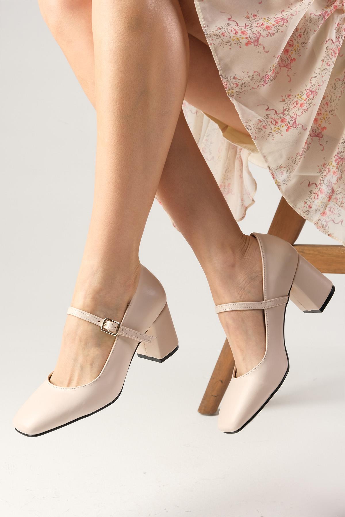 Alda Bej Renk Topuklu Ayakkabı