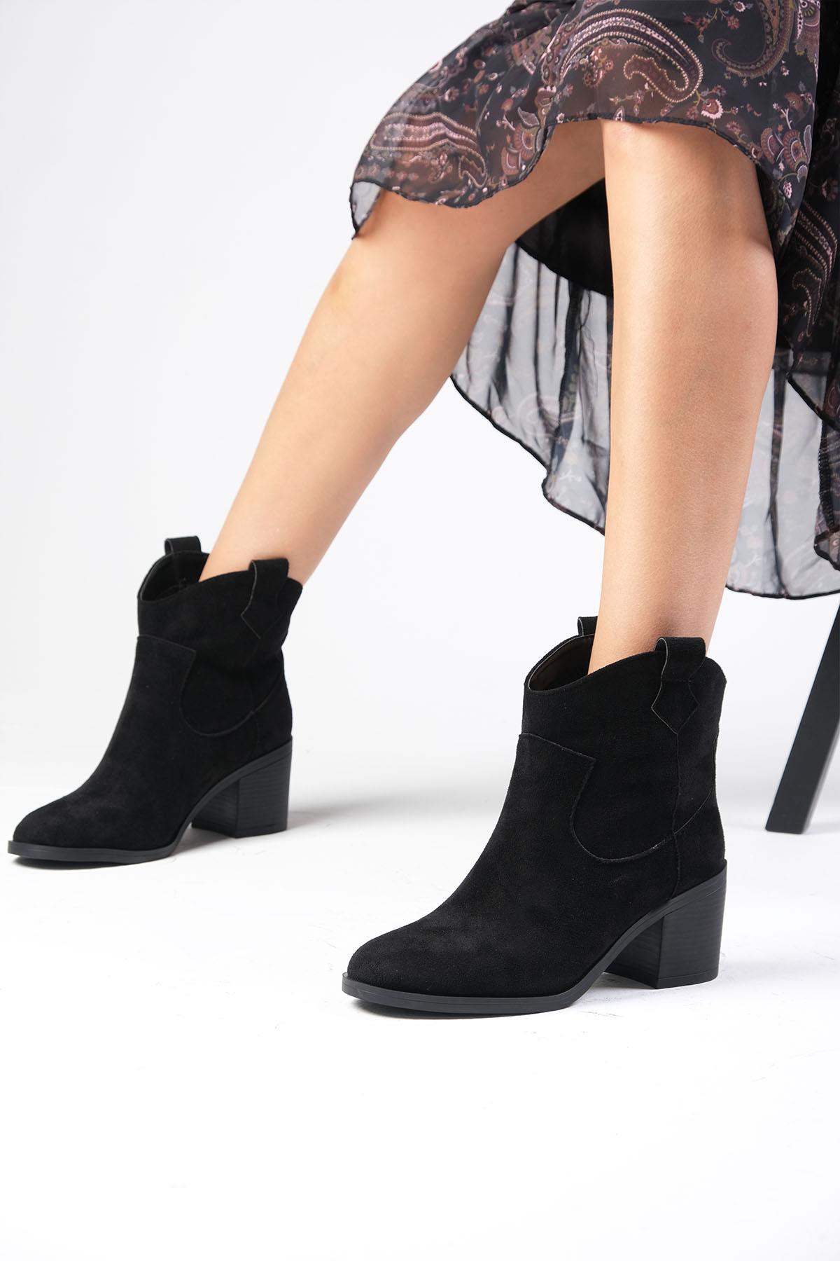 Alessia Western Siyah Renk Topuklu Bot