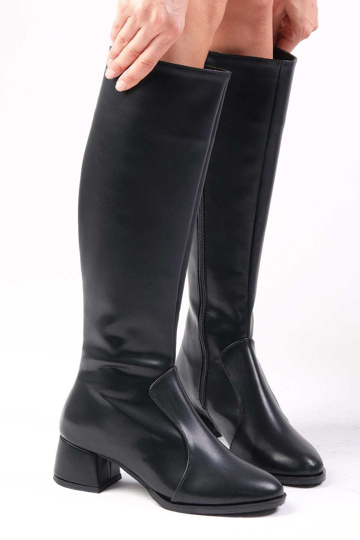 Alice Siyah Renk Oval Burun Fermuarlı Çizme