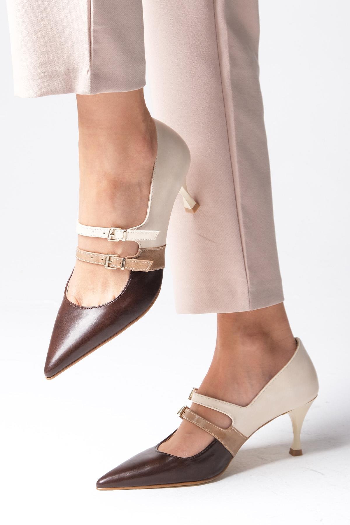 Amber Kahverengi Topuklu Ayakkabı