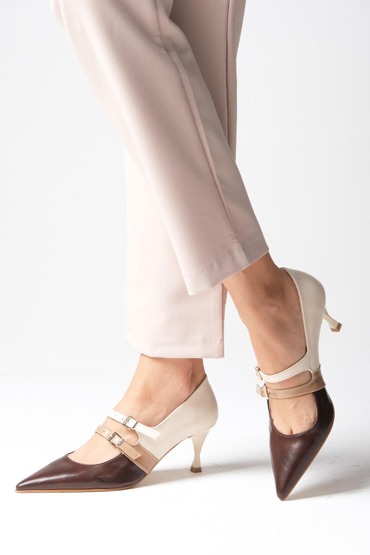 Amber Kahverengi Topuklu Ayakkabı